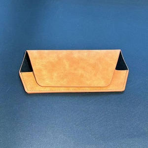 <span class=keywords><strong>Étui</strong></span> <span class=keywords><strong>à</strong></span> <span class=keywords><strong>lunettes</strong></span> en PU minimaliste haut de gamme <span class=keywords><strong>pliable</strong></span> léger grande capacité Ins <span class=keywords><strong>étui</strong></span> en tissu <span class=keywords><strong>à</strong></span> la mode - Product Image 6