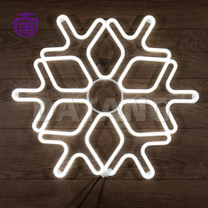 Customized IP65 Outdoor LED Lighting Solutions Lighted Snowflake Decoration for Indoor Christmas and Party Use - Product Image 3