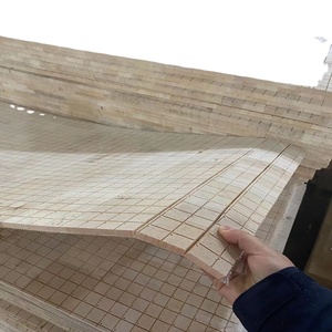 Pannello in legno di balsa a griglia incisa 2'x4' con spessore di 1/2 pollice, con anima in balsa a fibra longitudinale - Product Image 3
