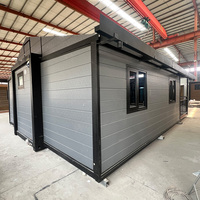 Installation d'une maison conteneur en bois préfabriquée en acier, entièrement meublée, 2 chambres, 1 salle de bain, pliable et extensible