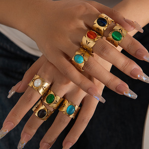 Anello Vintage in Acciaio Inossidabile Placcato Oro 18K con Motivo a Foglia e Pietra Ovale Colorata, Anello Aperto Regolabile Estetico per Donne e Uomini - Product Image 2