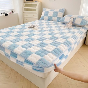 Thick Quilted Winter Coral Fleece Mattress Cover <b>Single</b> Piece - Product Image 4