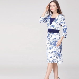 Emotion Moms Vente en gros Vêtements de maternité Jersey floral <span class=keywords><strong>Robe</strong></span> d'<span class=keywords><strong>allaitement</strong></span> en <span class=keywords><strong>coton</strong></span> avec manches 3/4 pour l'<span class=keywords><strong>allaitement</strong></span> - Product Image 3