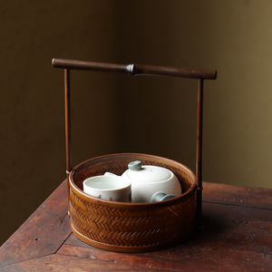 Plateau à thé en bambou fait à la main, panier de rangement rond tissé pour ustensiles de cérémonie du thé et collations, poignée violette - Product Image 1
