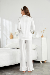 Pigiama con Volant per Ragazze Lussuoso Estate 2026 Alta Qualità in Seta Bianca con Fascia per Capelli Set Pigiama Bianco - Product Image 6