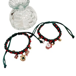 Collare per animali domestici natalizio rosso e verde, lavorato a mano in cotone, con ciondolo smaltato, grazioso girocollo per gatti e cani (Bichon, Poodle) - Product Image 6