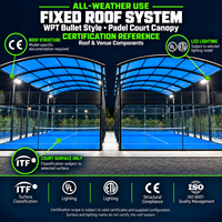 Auvent de terrain de padel arqué, système de toit fixe, protection contre la pluie et la lumière naturelle pour les clubs sportifs et les installations d'entraînement