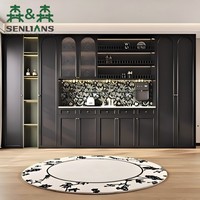 Buffet moderne avec tiroirs, armoires, portes vitrées, casier à vin à lattes, étagères ouvertes, finition noir mat, salle à manger