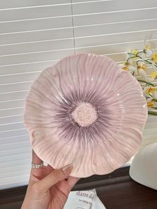 Set di Stoviglie in Ceramica di Alta Qualità con Design Floreale Sottosmalto, Stile INS, con Ciotole per Dessert, Riso, Insalata e Frutta - Product Image 5