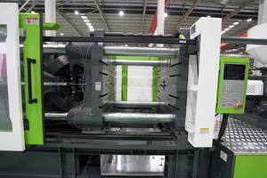 Yatay Hidrolik Plastik Hızlı Enjeksiyon Kalıplama PET/PE/ABS/PC/PP Yüksek Verimli Kalıplanmış Parça Montaj Hizmetleri Motor - Product Image 2