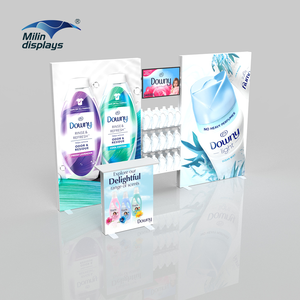 Étagère de présentation lumineuse LED en tissu avec profilé en aluminium autoportant 10x10, rétroéclairée, pour exposition de cosmétiques et de bijoux - Product Image 3