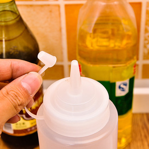 Botella cilíndrica de plástico para salsa, resistente a fugas, para almacenamiento de condimentos líquidos - Product Image 3