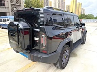 Jetour Traveller 2024 2.0T 4x4 Automatique Conduite à Gauche Euro6 Intérieur Noir Gris Essence SUV d'occasion à l'exportation