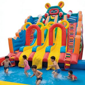 Toboggan aquatique gonflable commercial d'extérieur en PVC, thème monstre de dessin animé, 3 pistes, 12x5x6m, 500kg, pour usage résidentiel par les enfants, personnalisable - Product Image 4