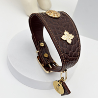 Collier pour chien et chat en cuir de vachette pleine fleur de qualité supérieure, fait main, classique, doux, confortable, respirant, réglable, avec décoration en cristal, personnalisable