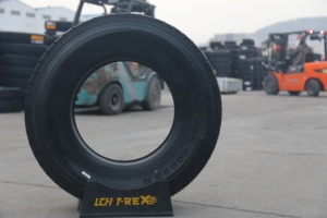Neumático Radial LCH T-REX para Camiones y Autobuses, Todo Acero, para Todas las Estaciones, Direccional, para Todas las Posiciones de Rueda, Carga Ligera, Garantía, Uso Pesado - Product Image 3