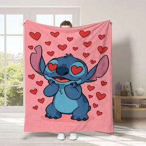 Nueva Manta de Felpa con Diseño de Stitch de Dibujos Animados 2026, Personalizable, Suave y Cálida, de Franela, para Sofá, Cama, Coche y Viajes - Product Image 3