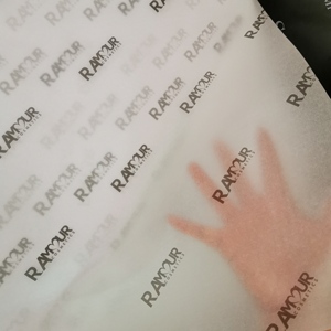 Papel de Seda Personalizado de 17 g/m² para Envolver Regalos, Papel de Envoltura de Seda Desechable con Logotipo de Pera de Nieve Impreso - Product Image 1