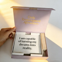 Jeu de cartes d'affirmation quotidienne personnalisé pour l'amour de soi, pour les enfants, emballage de naissance avec support en bois pour les familles
