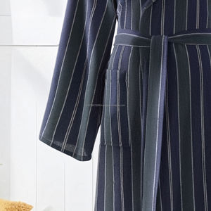 Peignoir unisexe 100% coton Best Seller Séchage rapide Vêtement de nuit d'été Tissu tissé respirant Léger Toute l'année ODM Fabriqué en Turquie - Product Image 2