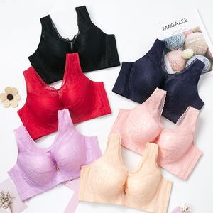 บราลูกไม้เซ็กซี่แบบไร้สาย สายคล้องคอ ดันทรง สำหรับผู้หญิง บราบางใส่ได้ทุกวัน คัพเต็ม ไซส์ใหญ่พิเศษ คัพ C/D มีโครง - Product Image 2