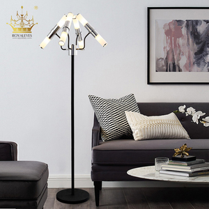 Portable réglable de luxe moderne <span class=keywords><strong>led</strong></span> debout <span class=keywords><strong>salon</strong></span> fait main classique en verre haut de gamme lampadaire vintage - Product Image 1
