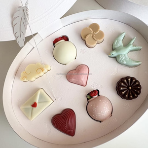 Cajas Rígidas de Lujo Personalizadas con Relieve 3D, Caja de Perfume de Papel Artístico con Diseño Personalizado para Velas y Perfumes - Product Image 4