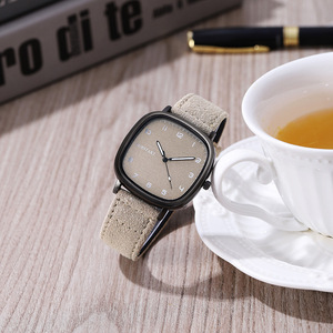 <span class=keywords><strong>Montre</strong></span> à quartz vintage à cadran carré, style sport, pour jeunes et étudiants, décontractée, bracelet en cuir, cadeau pour hommes et femmes - Product Image 5