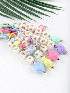 Porte-clés en silicone perlé MAMA en gros, breloque de <span class=keywords><strong>sac</strong></span> cœur couleur pastel, accessoires de fête des Mères en vrac pour la revente - Product Image 2