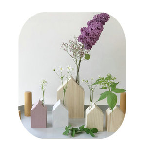 <span class=keywords><strong>Bougeoir</strong></span> en <span class=keywords><strong>bois</strong></span> personnalisé en forme de <span class=keywords><strong>maison</strong></span> Chandeliers minimalistes Support de vase à tige unique Tube à essai en verre Jardinière en <span class=keywords><strong>bois</strong></span> - Product Image 6