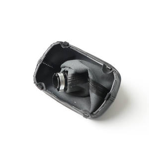 Pommeau de levier de vitesse Audi en plastique PU ergonomique pour véhicules à transmission manuelle - Product Image 3