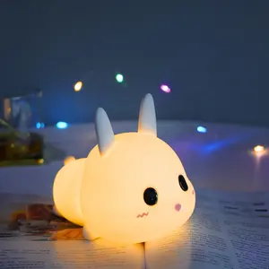 可爱变色硅胶床灯小兔子兔子发光二极管夜灯台灯带触摸传感器