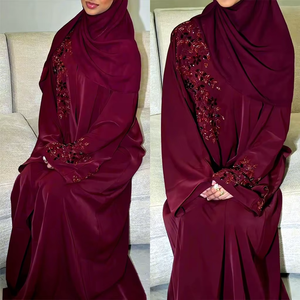 Abaya Roja <span class=keywords><strong>de</strong></span> Lujo con Cuentas 2026, Ropa Islámica para Eid y Ramadán, Abayas Árabes con Hiyab - Product Image 3