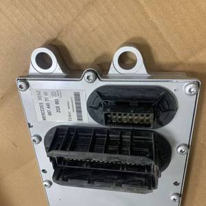 Module de commande du moteur (ECM) pièce #007 446 7040 0074467040 - Product Image 2