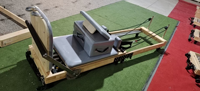 Lit de Pilates Reformer en chêne, pliable et réglable, pour la gym et le fitness, vente en gros, usine OEM