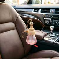 Vente en gros de flacons de parfum pour voiture en verre miniature avec logo personnalisé, diffuseur de parfum pour voiture, désodorisant pour la décoration intérieure de la voiture
