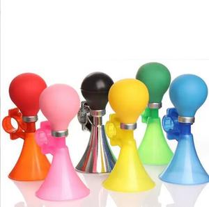 Cloche de klaxon d'<span class=keywords><strong>air</strong></span> en plastique durable pour l'accessoire pratique de scooter de vélo d'enfants pour des enfants - Product Image 1