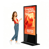 Totem interattivo touchscreen da 32 pollici 4K per segnaletica digitale, display pubblicitario OEM con 1 anno di garanzia per uso in aeroporti, ascensori e metropolitane