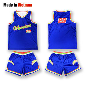 Camiseta de baloncesto de secado rápido personalizada, malla de poliéster transpirable, uniforme de verano, conjunto de chaleco de baloncesto estampado - Product Image 1