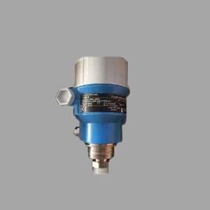 Système de contrôle de débit équipé d'un débitmètre Endress+Hauser Proline Prowirl R 200 et d'un transmetteur Deltabar PMC51B. - Product Image 4