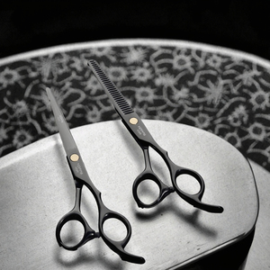 Ciseaux de barbier pour droitiers, lot de 30 dents, en acier inoxydable noir, ciseaux à effiler personnalisables, outil de coupe de cheveux pour salon - Product Image 3