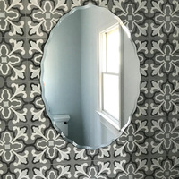Vente directe d'usine, miroirs de salle de bain flottants irréguliers en diamant, design moderne personnalisé, faits à la main, avec LED, décoration murale