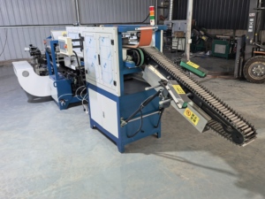 Machine de rectification de pointes de baguettes de soudage de type continu, machine de polissage automatique des queues d'électrodes <span class=keywords><strong>pour</strong></span> ligne de production d'électrodes - Product Image 5