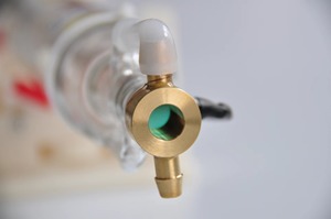 Vente à chaud Optique Verre JOY Service de découpe laser Focusrite Tube laser 100 w Pour la découpe - Product Image 5