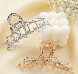 <span class=keywords><strong>Pince</strong></span> à cheveux élégante de style coréen haut de gamme, ornée de diamants et de <span class=keywords><strong>strass</strong></span>, en alliage de zinc, pour femmes, usage quotidien - Product Image 2