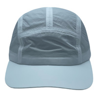 Casquette de course tendance à 5 panneaux perforée au laser, respirante et légère en nylon, pour hommes et femmes, avec logo brodé personnalisé