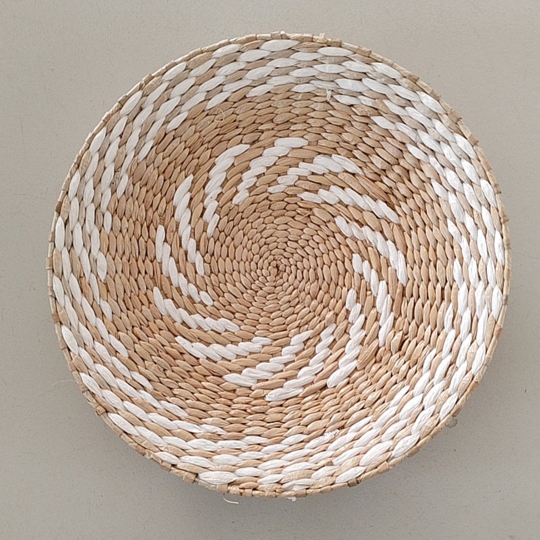 Tourbillon intérieur et extérieur blanc pur de 35 cm