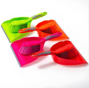 Stampo per connettore a clip per manico di paletta raccoglipolvere in plastica, con gancio da parete e presa per spazzola, per attrezzi da pulizia pavimenti - Product Image 1