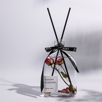 Vente en gros, ensemble de cadeau d'aromathérapie, parfum de maison élégant, diffuseur de parfum de roseau avec fleur séchée