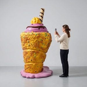 Statue en résine sculptée en forme de cornet de glace avec des confettis et une couche de chocolat, décoration artistique pour la maison - Product Image 2